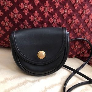 Vintage crossbody